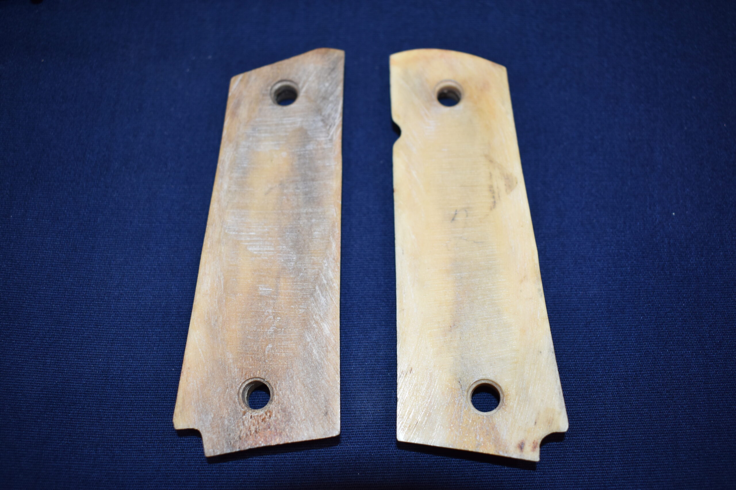 COLT 1911 VINTAGE SAMBAR STAG GRIPS 1911SS44 - Image 4