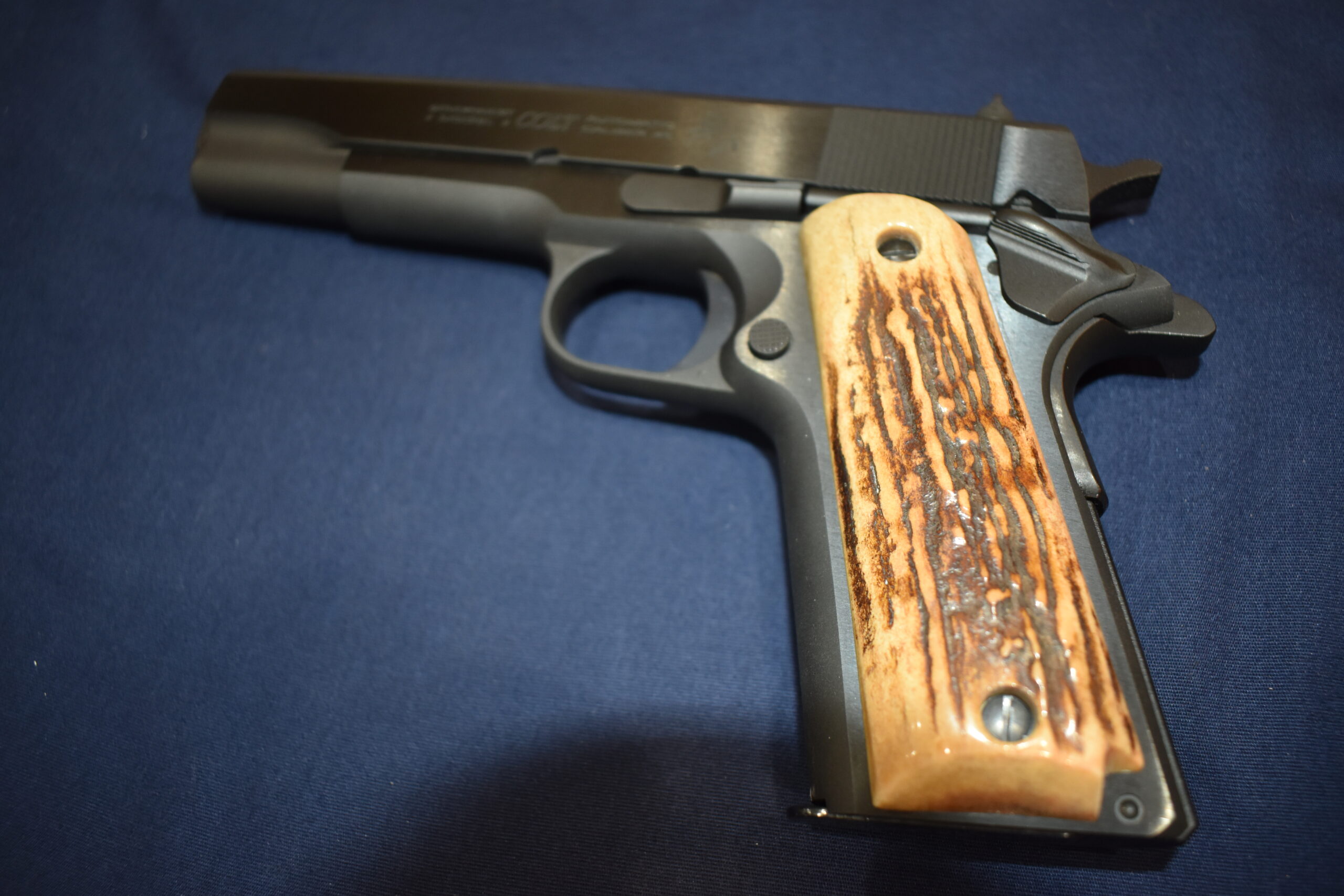 COLT 1911 VINTAGE SAMBAR STAG GRIPS 1911SS44 - Image 5