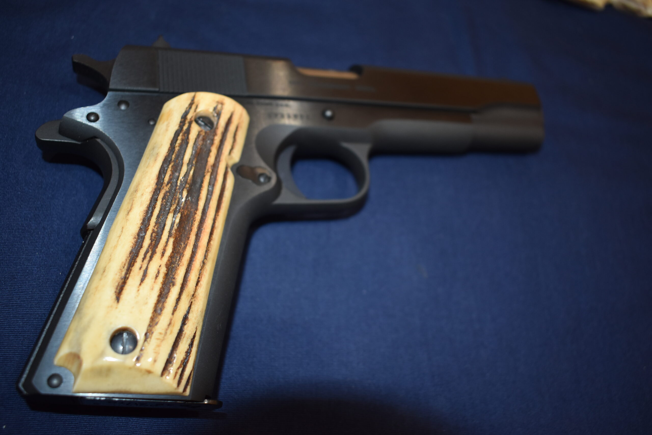 COLT 1911 VINTAGE SAMBAR STAG GRIPS 1911SS44 - Image 8