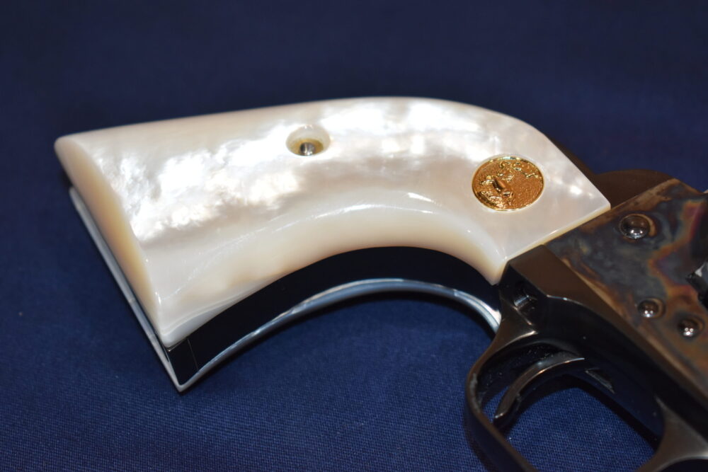 COLT SINGLE ACTION ARMY (S.A.A.) MOTHER OF PEARL GRIPS SAAMP8 - Image 12