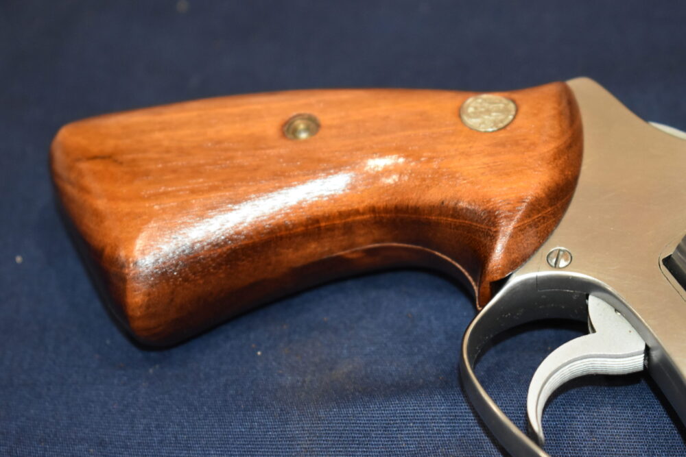 SMITH & WESSON J FRAME TARGET GRIP JT29 - Image 13