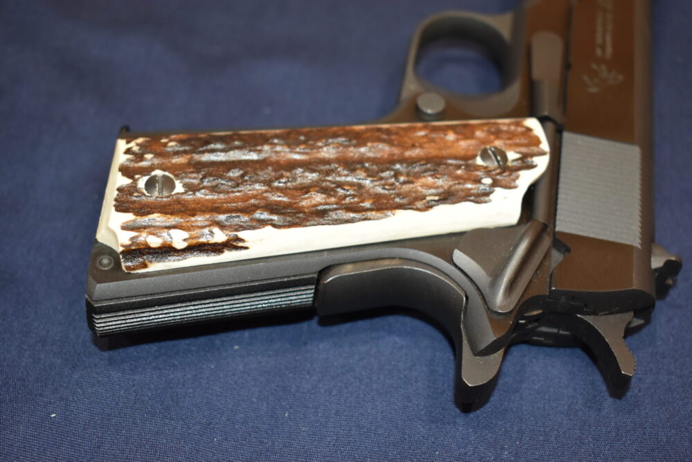 COLT 1911 FULL BARK COVERAGE ELK STAG GRIPS 1911ES5 - Image 6
