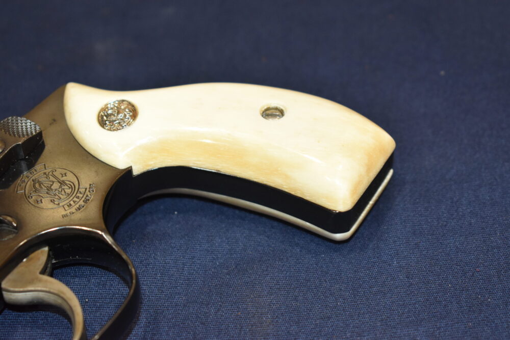 SMITH & WESSON J FRAME PREMIUM GRADE GIRAFFE BONE GRIPS JRBGB18 - Image 12