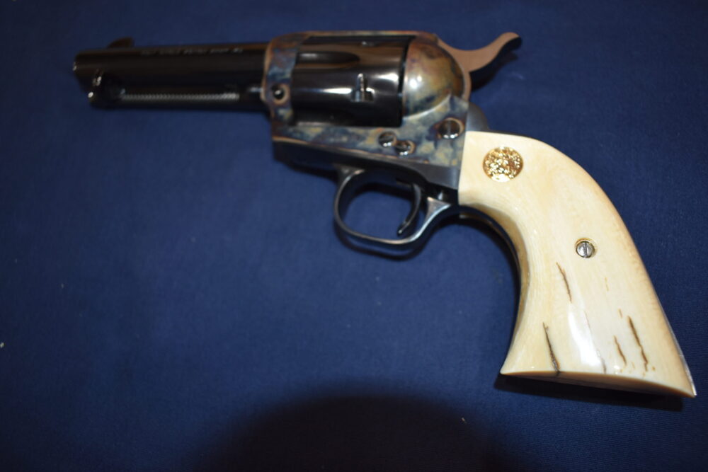 COLT SINGLE ACTION ARMY (S.A.A.) MAMMOTH IVORY GRIPS SAAMI22 - Image 5