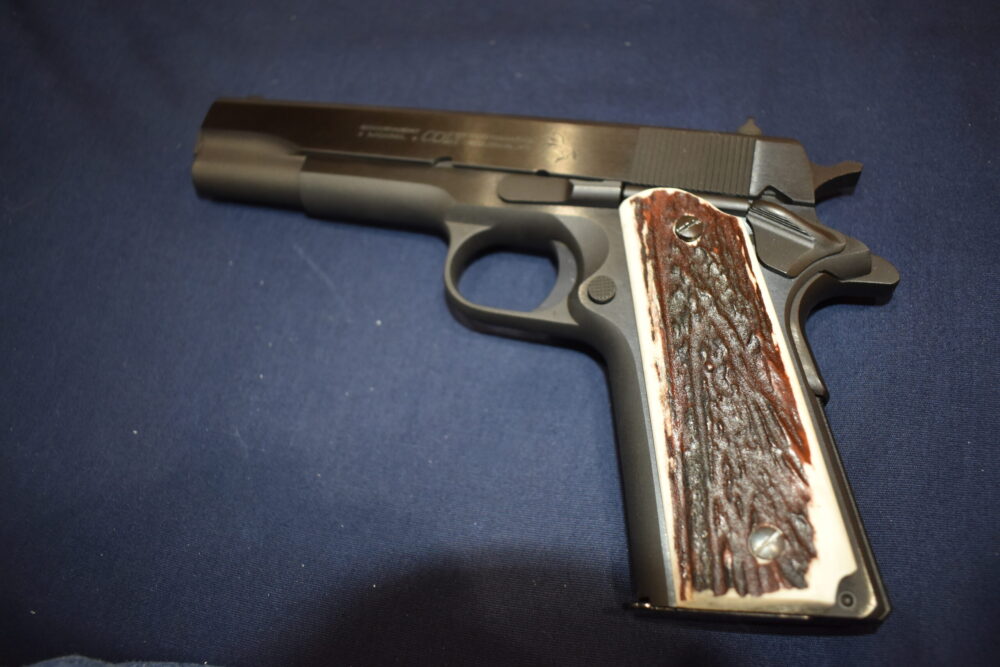 COLT 1911 FULL BARK COVERAGE ELK STAG GRIPS 1911ES6 - Image 5