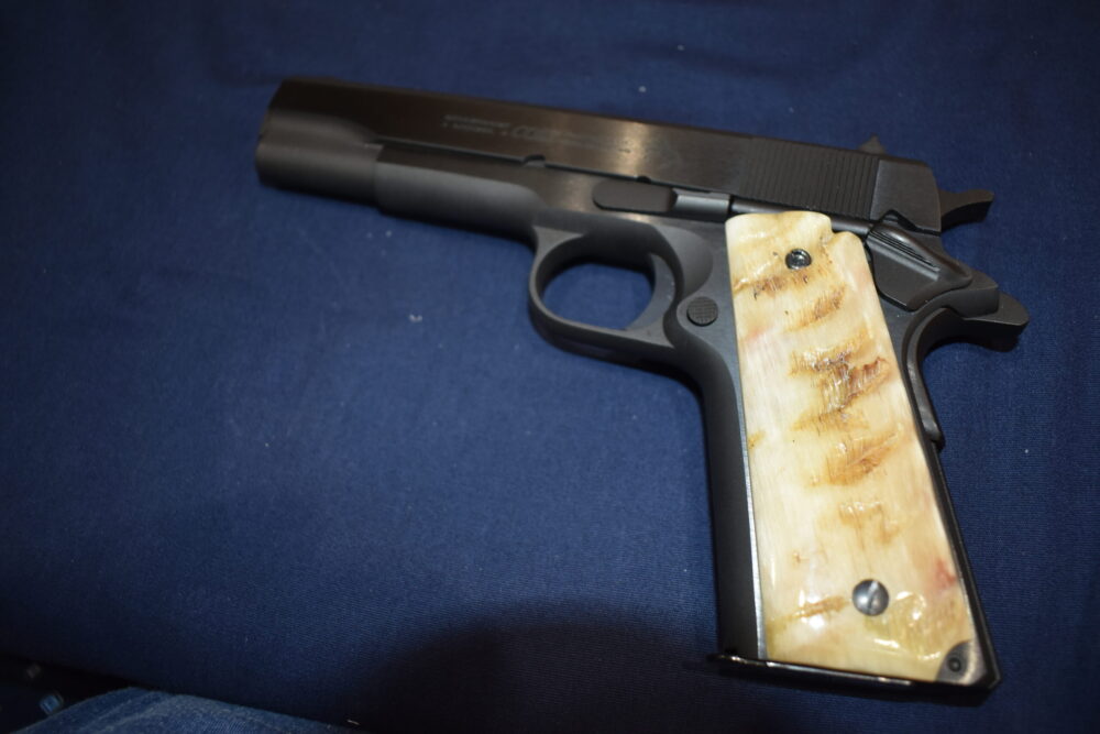 COLT 1911 RAMS HORN GRIPS 1911RH22 - Image 5