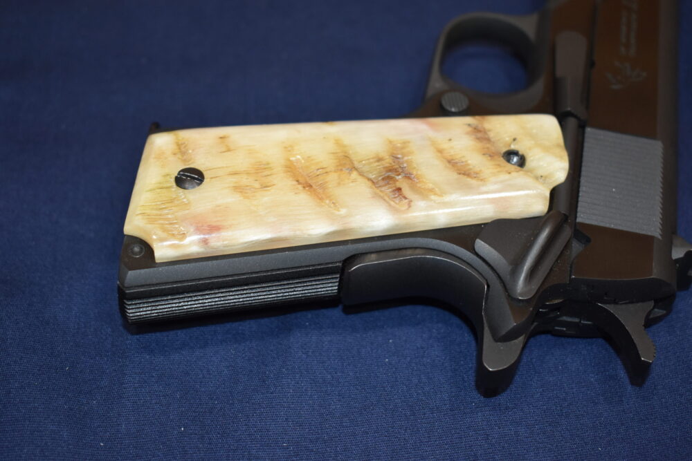 COLT 1911 RAMS HORN GRIPS 1911RH22 - Image 6