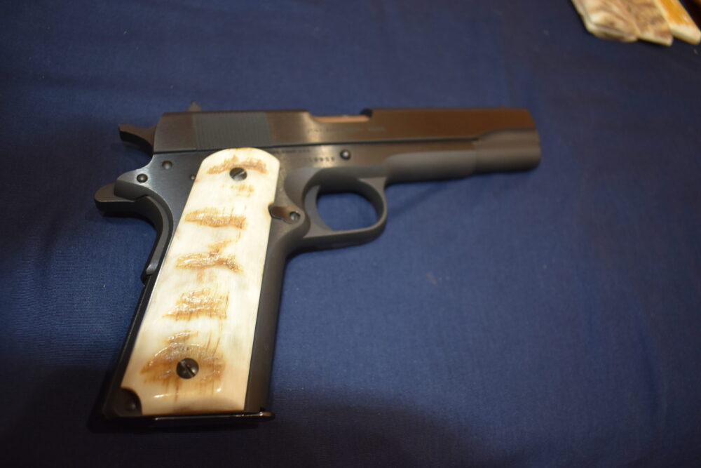 COLT 1911 RAMS HORN GRIPS 1911RH22 - Image 8