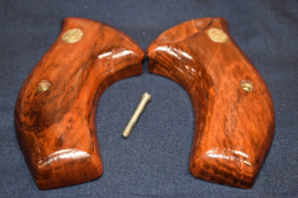 SMITH & WESSON J FRAME ROUND BUTT TARGET GRIP JRBT7 - Image 3