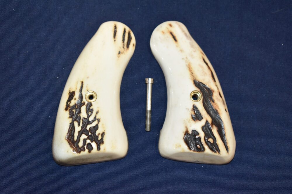 COLT DETECTIVE / DIAMONDBACK SAMBAR STAG GRIPS CDSS15 - Image 2