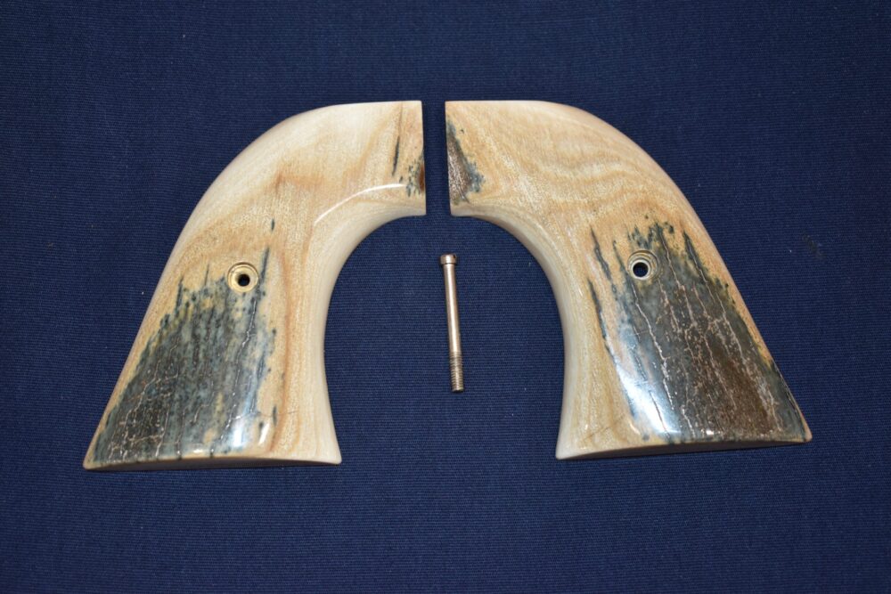 COLT SINGLE ACTION ARMY (S.A.A.) MAMMOTH IVORY GRIPS SAAMI20 - Image 2