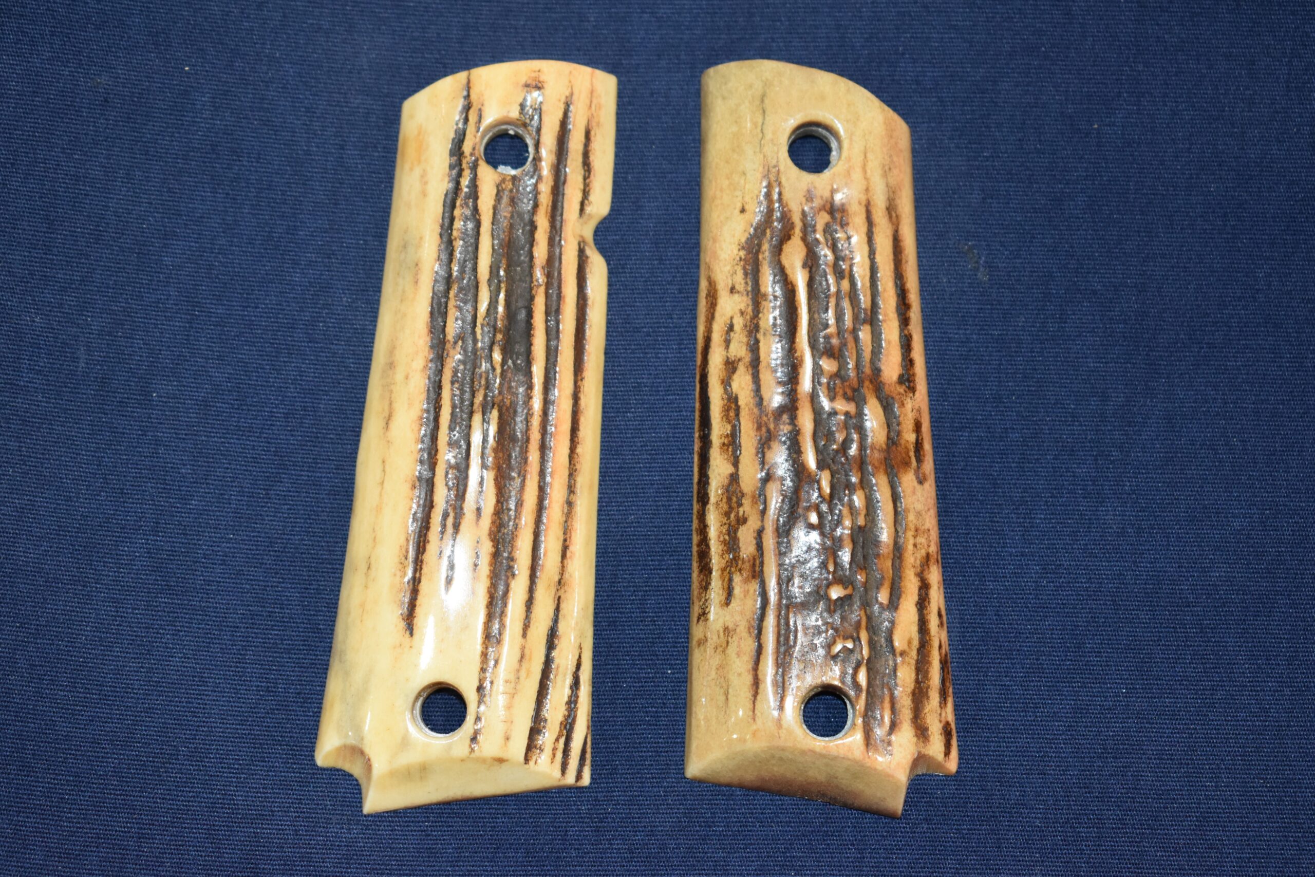 COLT 1911 VINTAGE SAMBAR STAG GRIPS 1911SS44 - Image 2