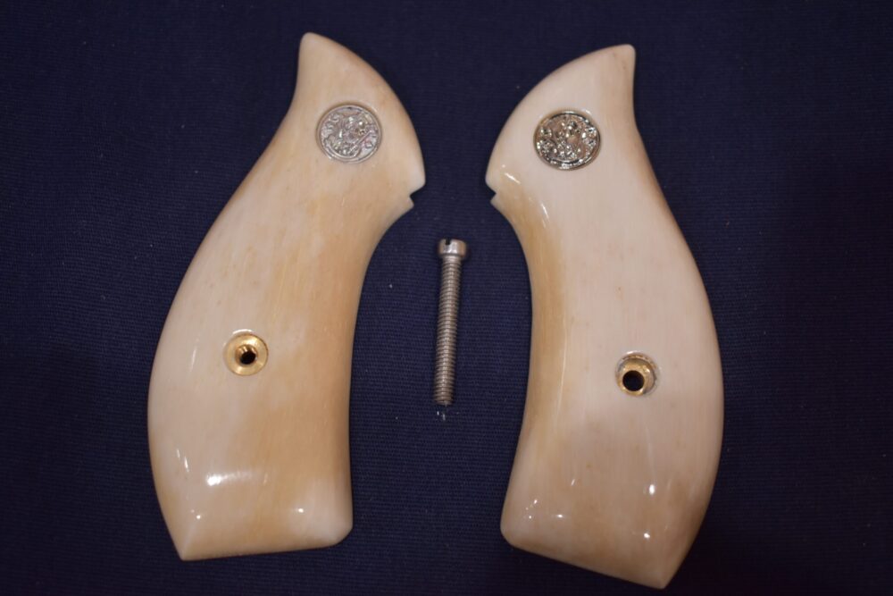 SMITH & WESSON J FRAME PREMIUM GRADE GIRAFFE BONE GRIPS JRBGB18 - Image 2