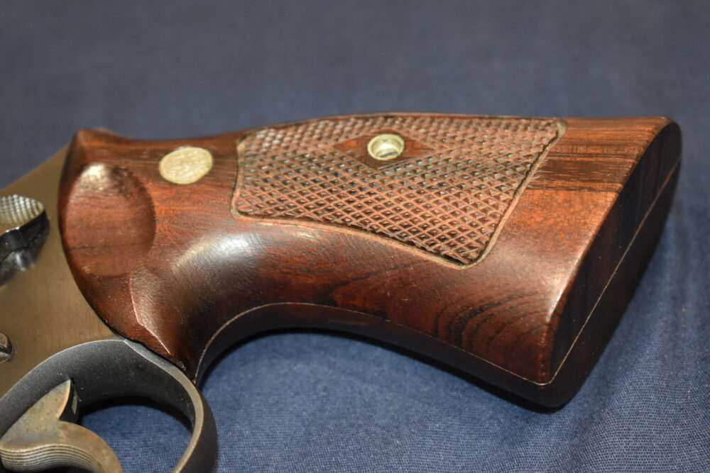 SMITH & WESSON N FRAME DIAMOND TARGET GRIPS NDT7 - Image 13