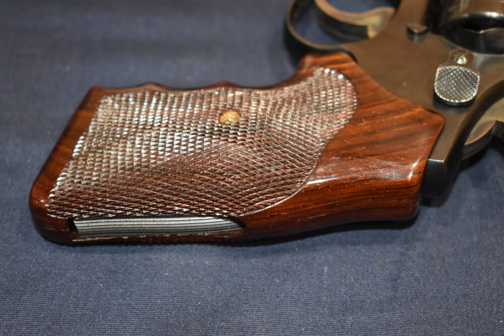 SMITH & WESSON K FRAME SQUARE BUTT FUZZY FARRANT CUSTOM GRIPS SWKFF7 - Image 13