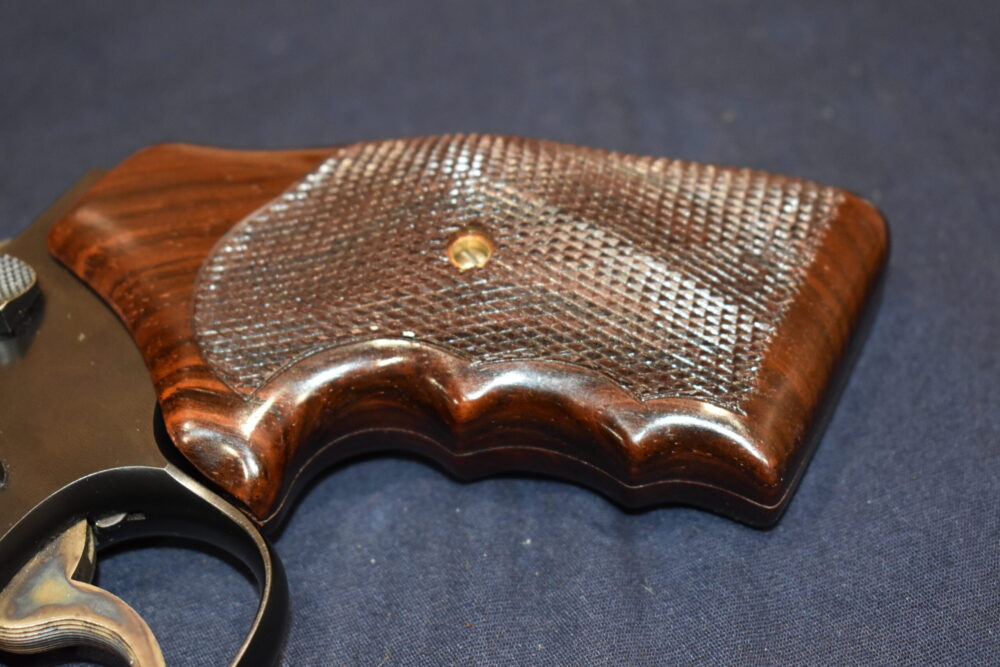 SMITH & WESSON K FRAME SQUARE BUTT FUZZY FARRANT CUSTOM GRIPS SWKFF7 - Image 11
