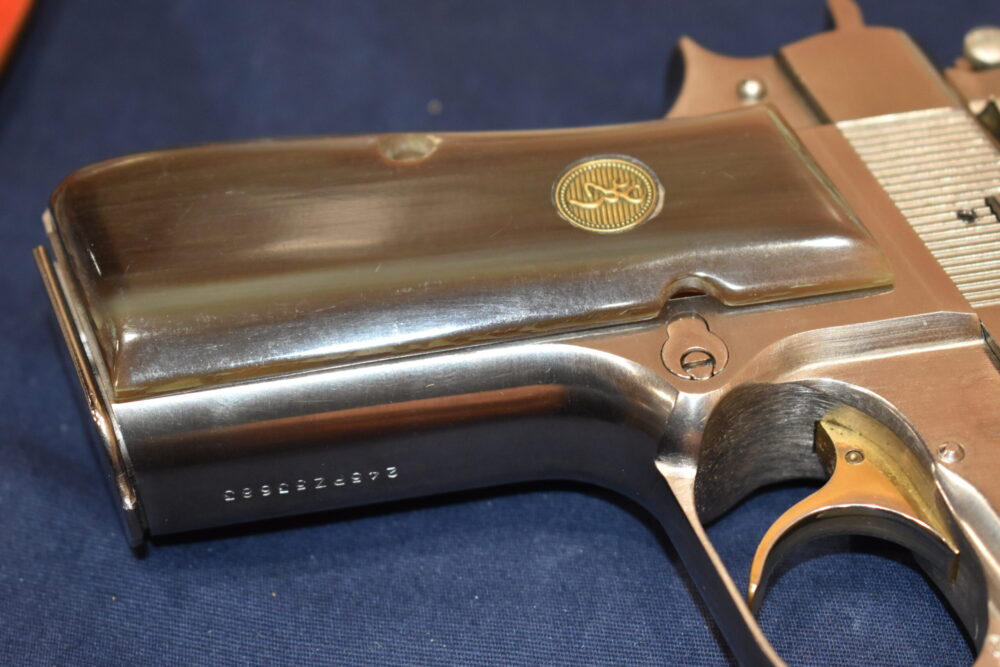 BROWNING HI POWER WATER BUFFALO GRIPS  BHPWBH1 - Image 13