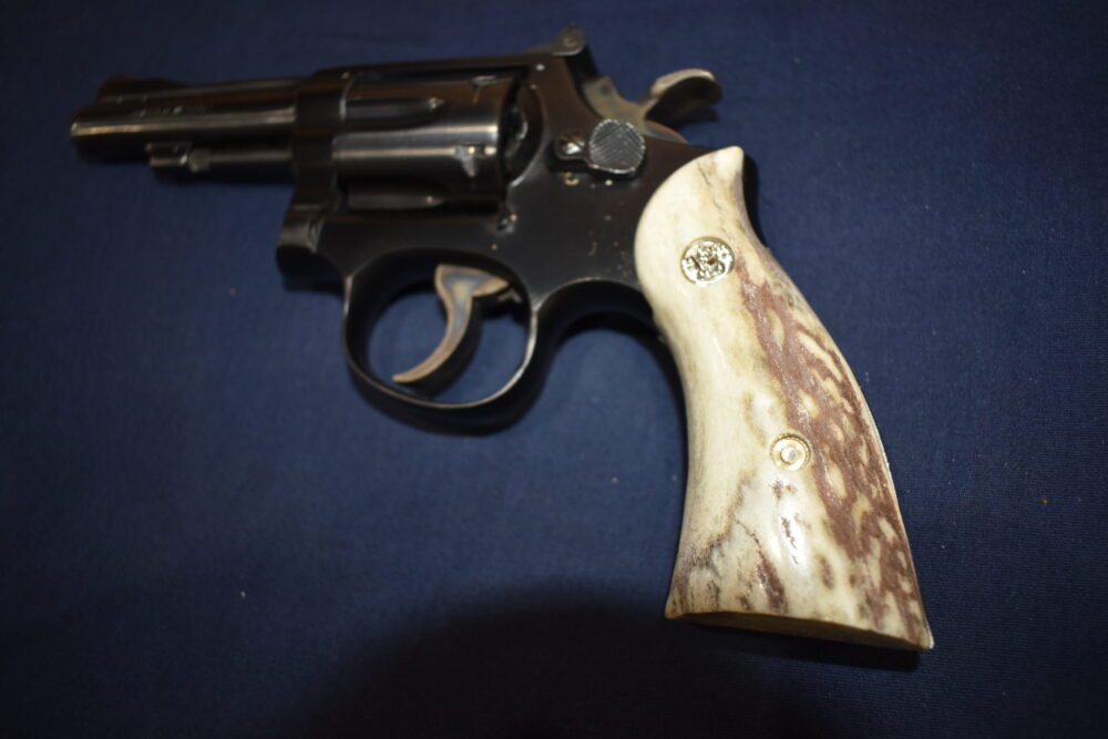SMITH & WESSON K FRAME SQUARE BUTT SAMBAR STAG GRIPS KSQES1 - Image 5