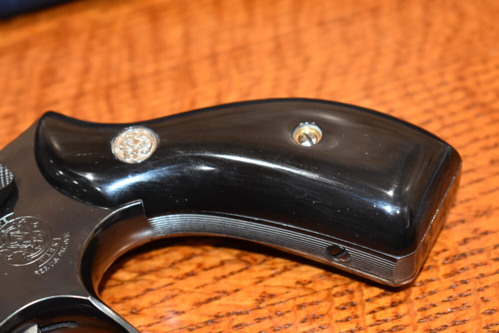 SMITH & WESSON K FRAME ROUND BUTT PREMIUM GRADE BUFFALO HORN GRIPS KRBBH2 - Image 13