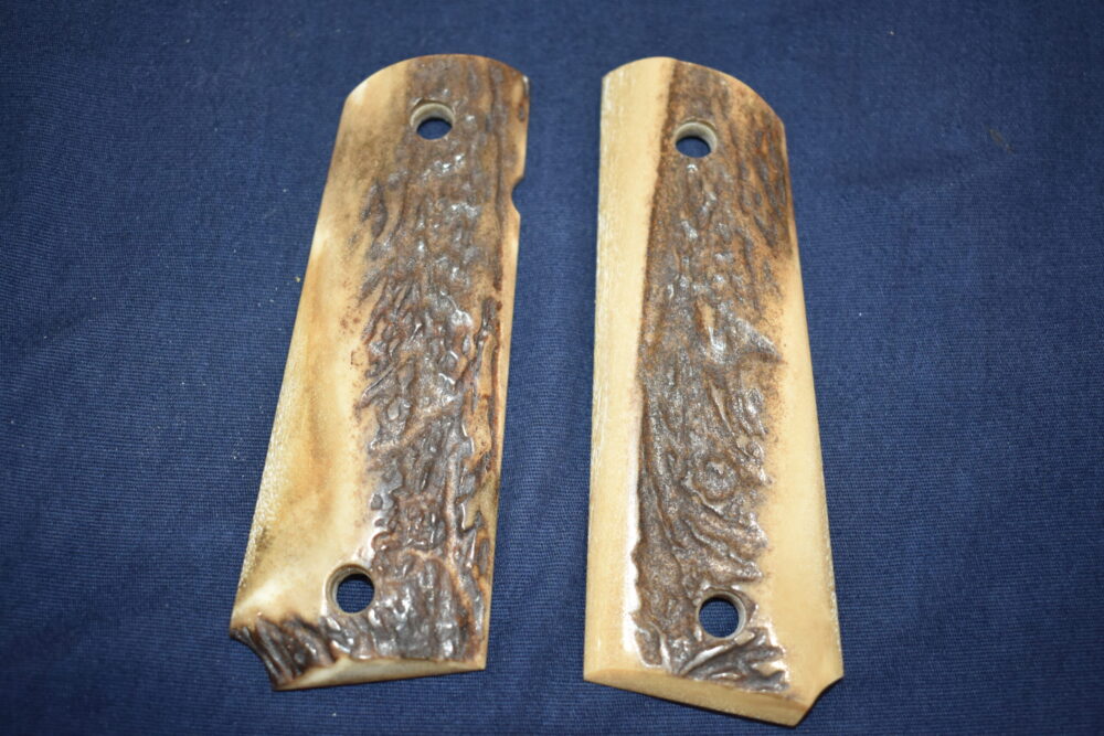 COLT 1911 FULL BARK COVERAGE ELK STAG GRIPS 1911RS1