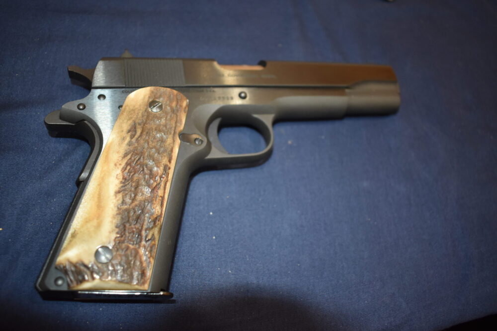COLT 1911 FULL BARK COVERAGE ELK STAG GRIPS 1911RS1 - Image 8