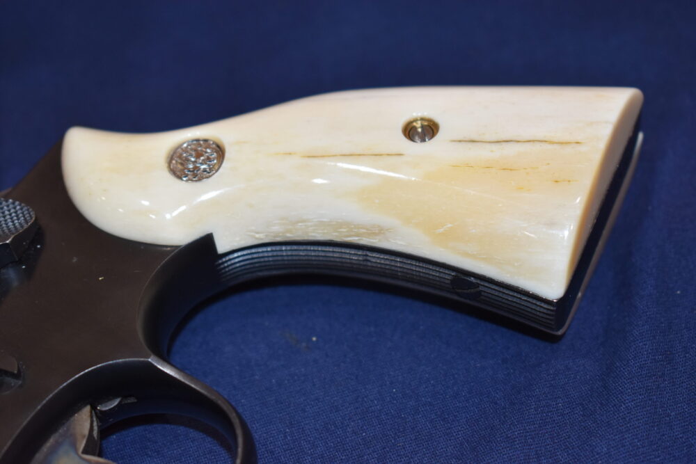 SMITH & WESSON K OR L FRAME SQUARE BUTT PREMIUM GRADE GIRAFFE BONE GRIPS KSQGB9 - Image 13