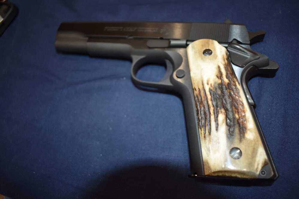 COLT 1911 FULL BARK COVERAGE ELK STAG GRIPS 1911RS2 - Image 5