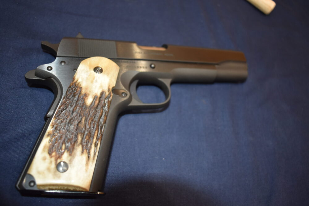 COLT 1911 FULL BARK COVERAGE ELK STAG GRIPS 1911RS2 - Image 8
