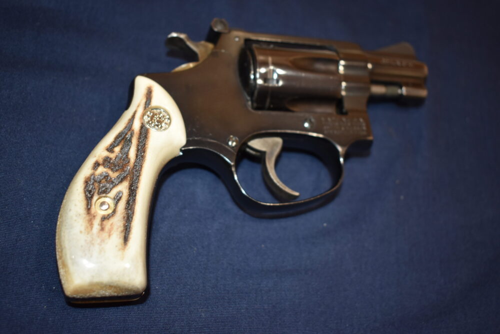 SMITH & WESSON J FRAME ROUND BUTT SAMBAR STAG GRIPS JRBS16 - Image 8