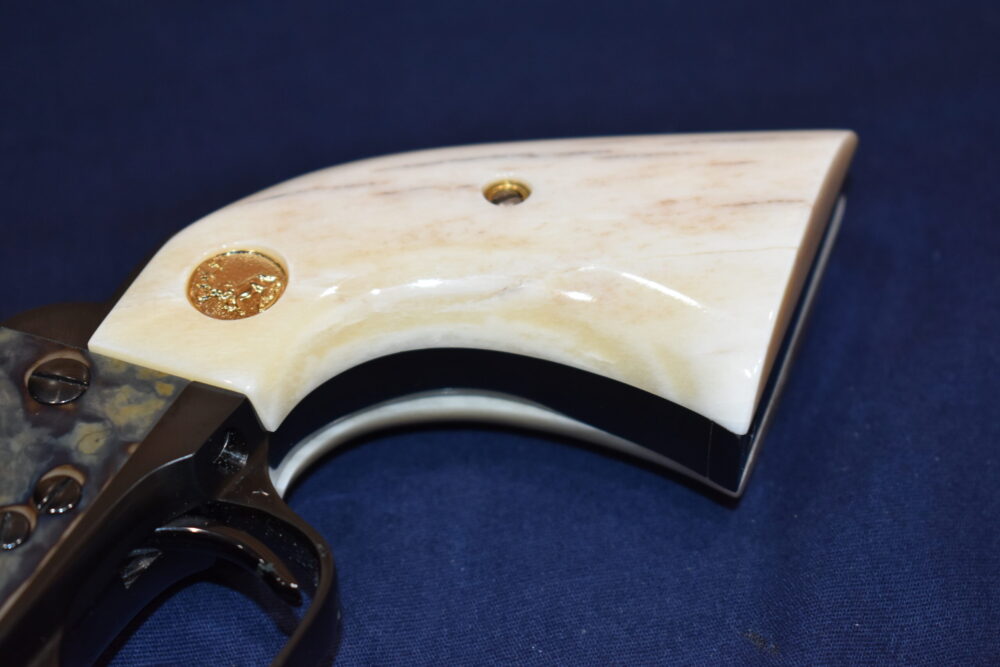 COLT SINGLE ACTION ARMY (S.A.A.) PREMIUM GRADE GIRAFFE BONE GRIPS SAAGB7 - Image 13