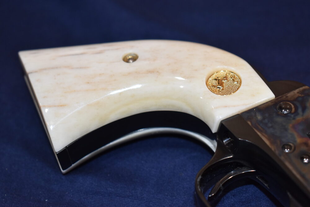 COLT SINGLE ACTION ARMY (S.A.A.) PREMIUM GRADE GIRAFFE BONE GRIPS SAAGB7 - Image 12