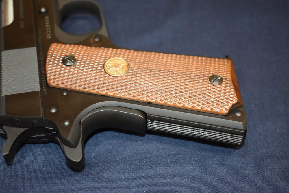 COLT 1911 CHECKERED WOOD GRIPS 1911W7 - Image 7