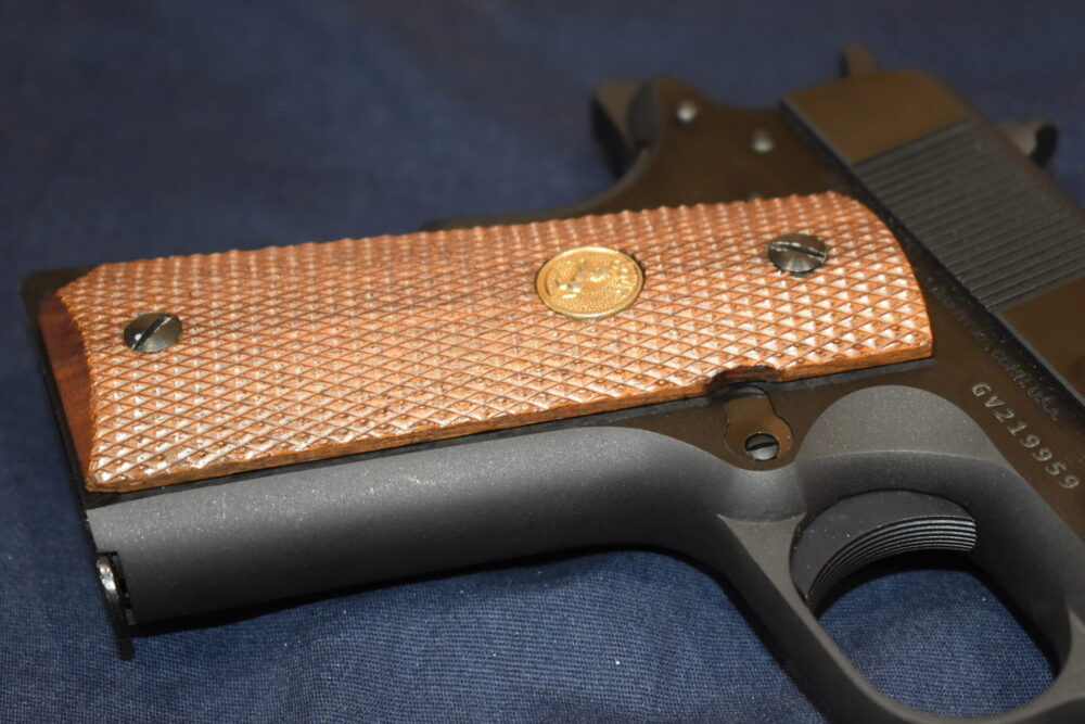 COLT 1911 CHECKERED WOOD GRIPS 1911W7 - Image 12
