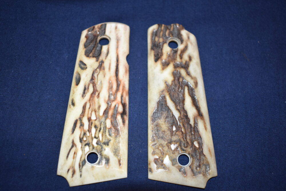 COLT 1911 OFFICER'S MODEL SAMBAR STAG GRIPS 1911OMS6