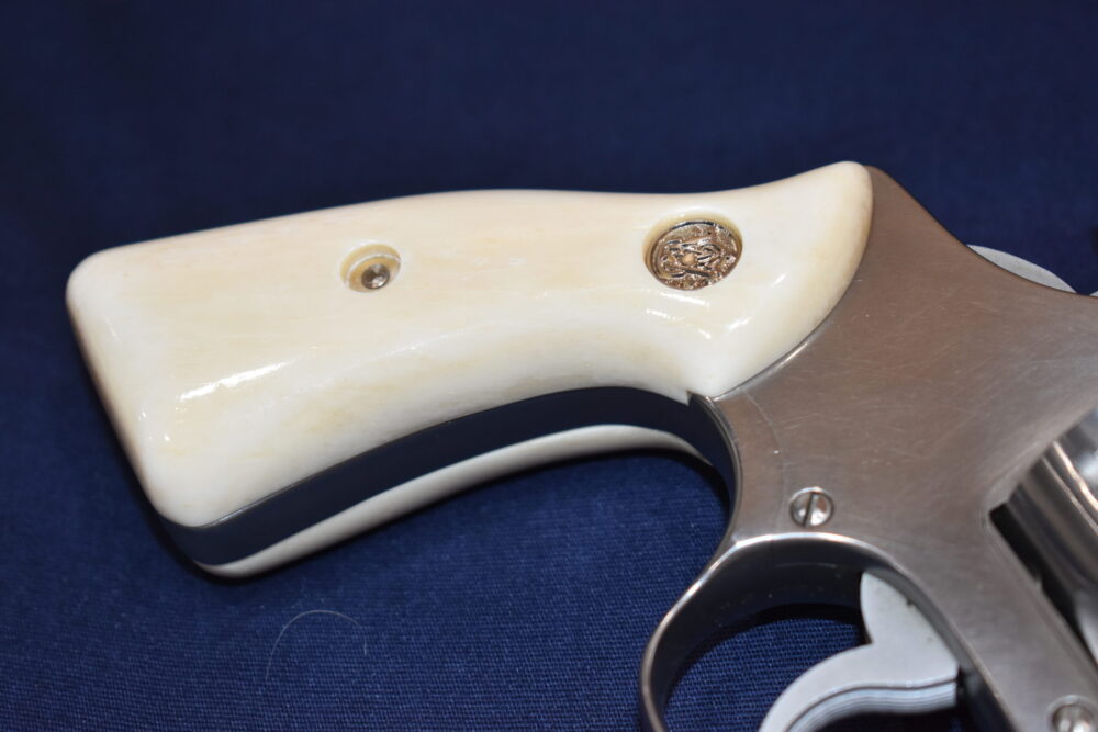 SMITH & WESSON J FRAME PREMIUM GRADE GIRAFFE BONE GRIPS JSQGB5 - Image 12