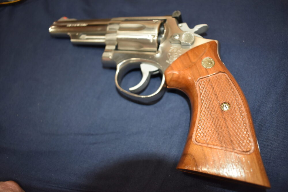 SMITH & WESSON FACTORY K FRAME TARGET GRIPS KCT30 - Image 7