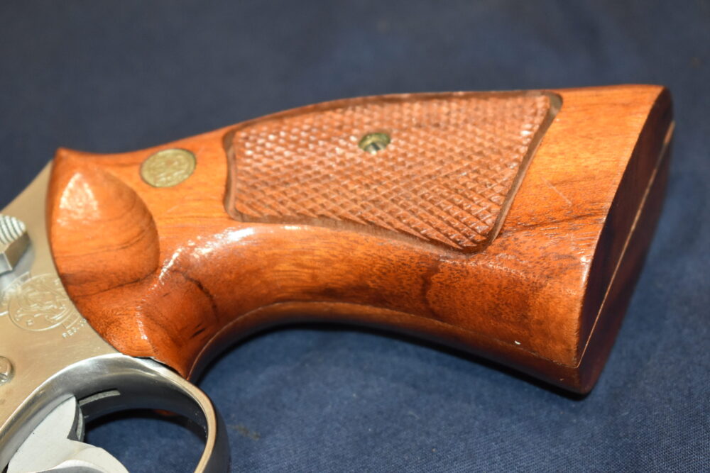 SMITH & WESSON FACTORY K FRAME TARGET GRIPS KCT31 - Image 12