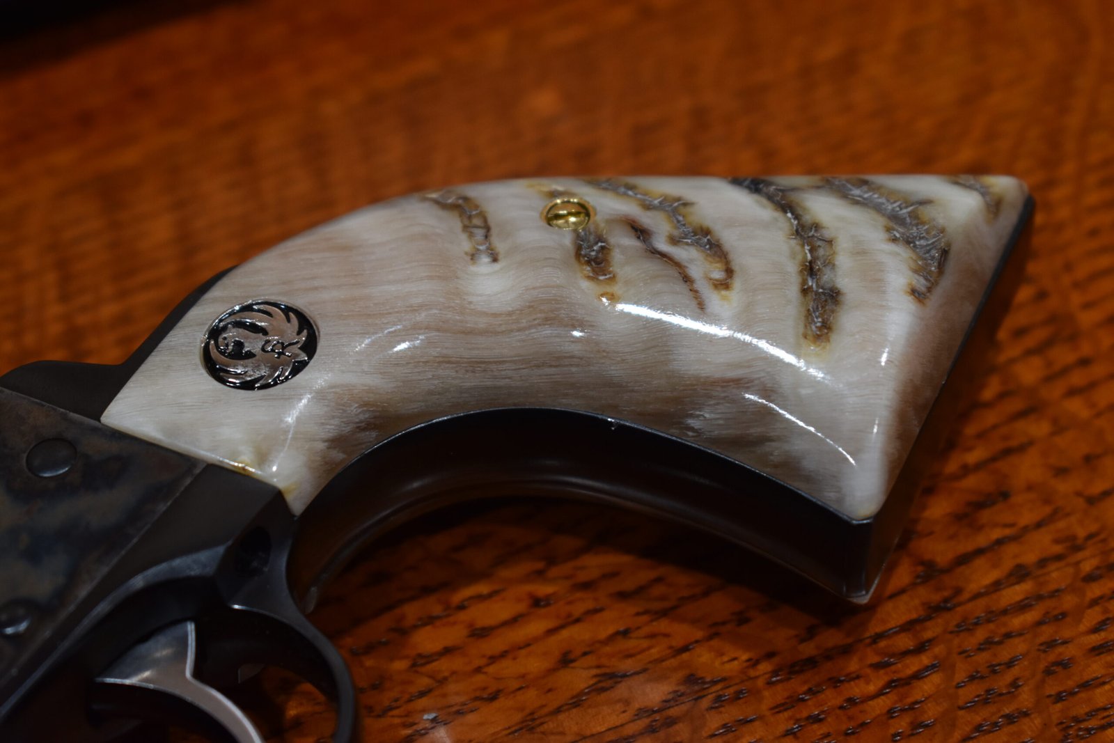 RUGER BLACKHAWK / VAQUERO PREMIUM GRADE RAMS HORN GRIPS RBHRH10 - Image 13