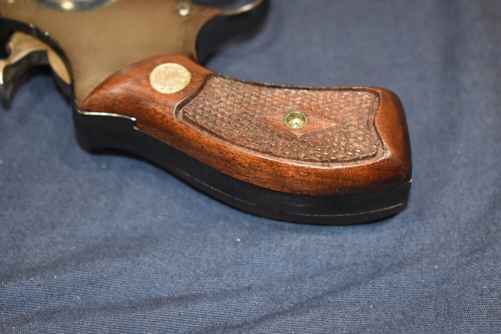 SMITH & WESSON J FRAME DIAMOND MAGNA GRIPS JDM8 - Image 7