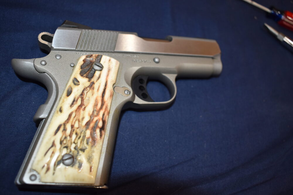 COLT 1911 OFFICER'S MODEL SAMBAR STAG GRIPS 1911OMS6 - Image 8