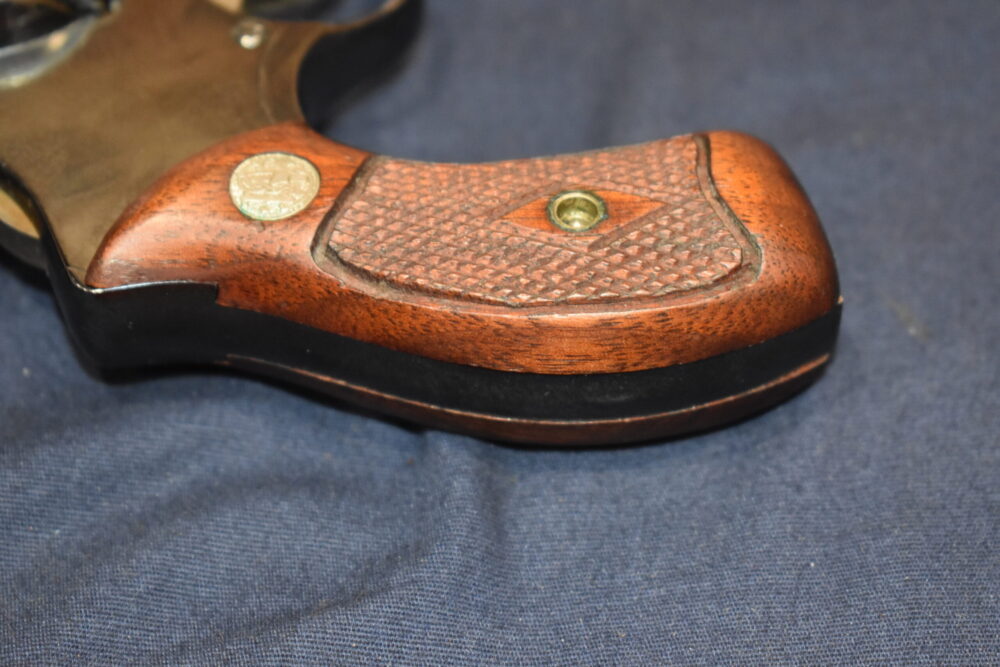 SMITH & WESSON J FRAME DIAMOND MAGNA GRIPS JDM10 - Image 7