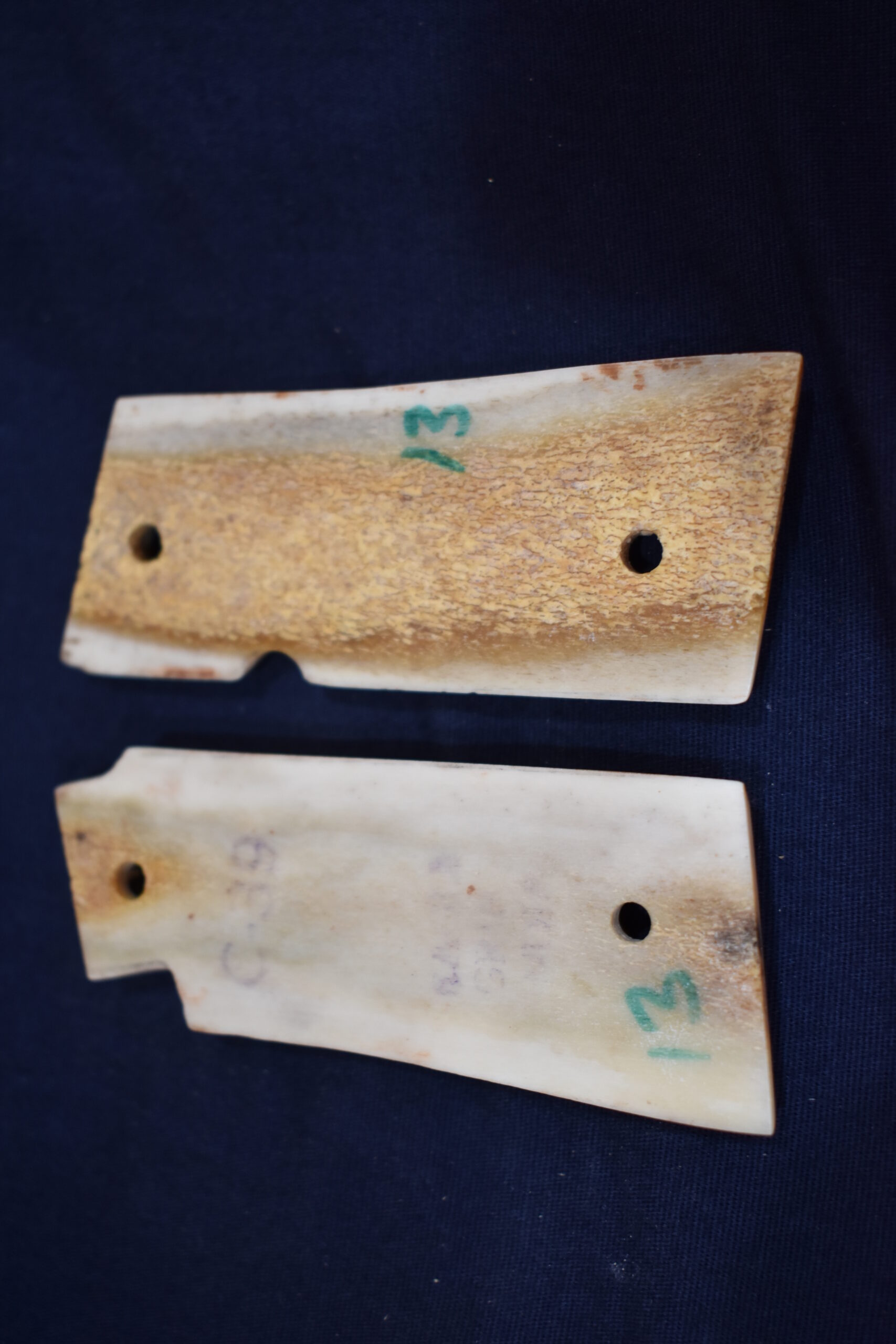 Colt MUSTANG .380 Sambar Stag grips SS380M2 - Image 4