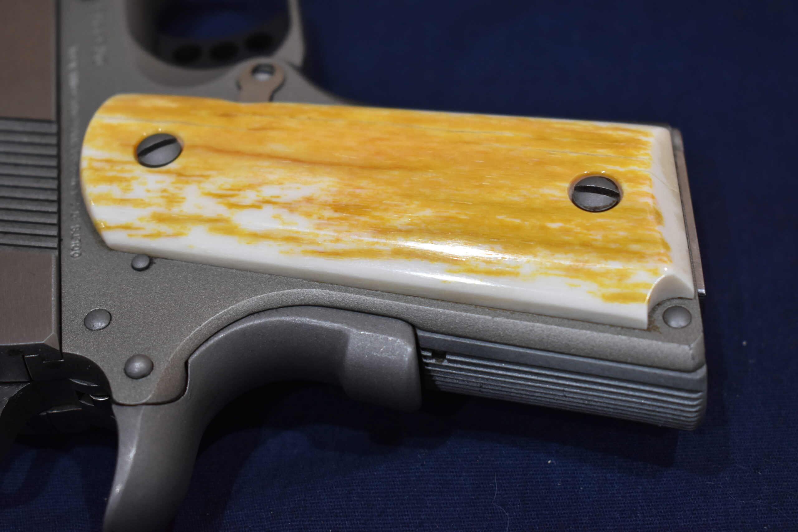 COLT 1911 OFFICER'S MODEL GIRAFFE BONE GRIPS 1911OMGB2 - Image 7