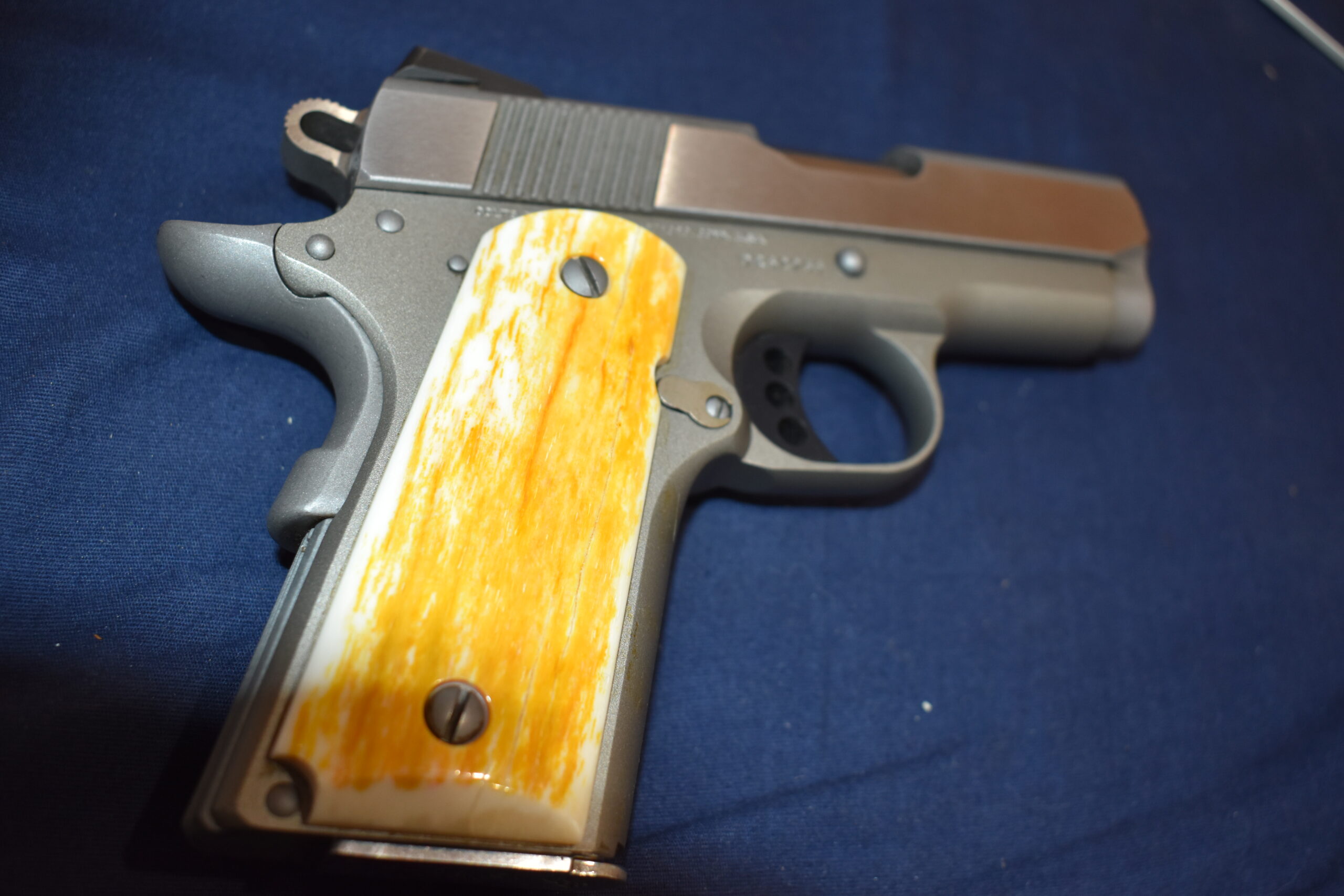 COLT 1911 OFFICER'S MODEL GIRAFFE BONE GRIPS 1911OMGB2 - Image 8