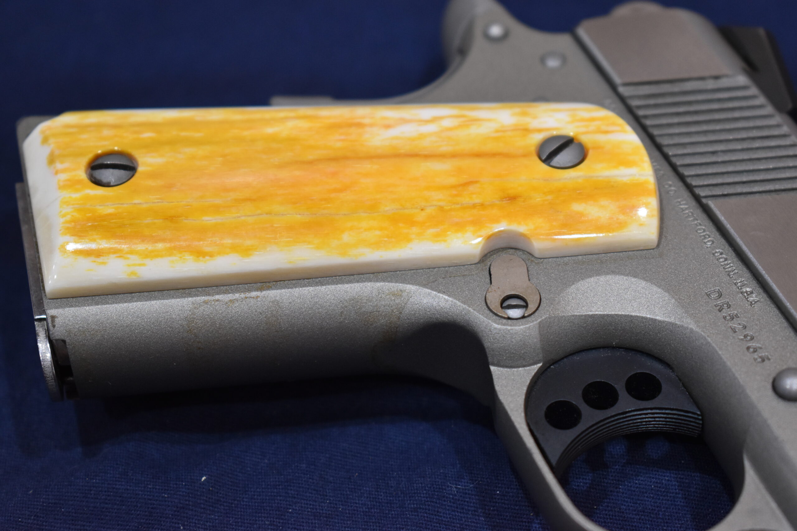 COLT 1911 OFFICER'S MODEL GIRAFFE BONE GRIPS 1911OMGB2 - Image 12