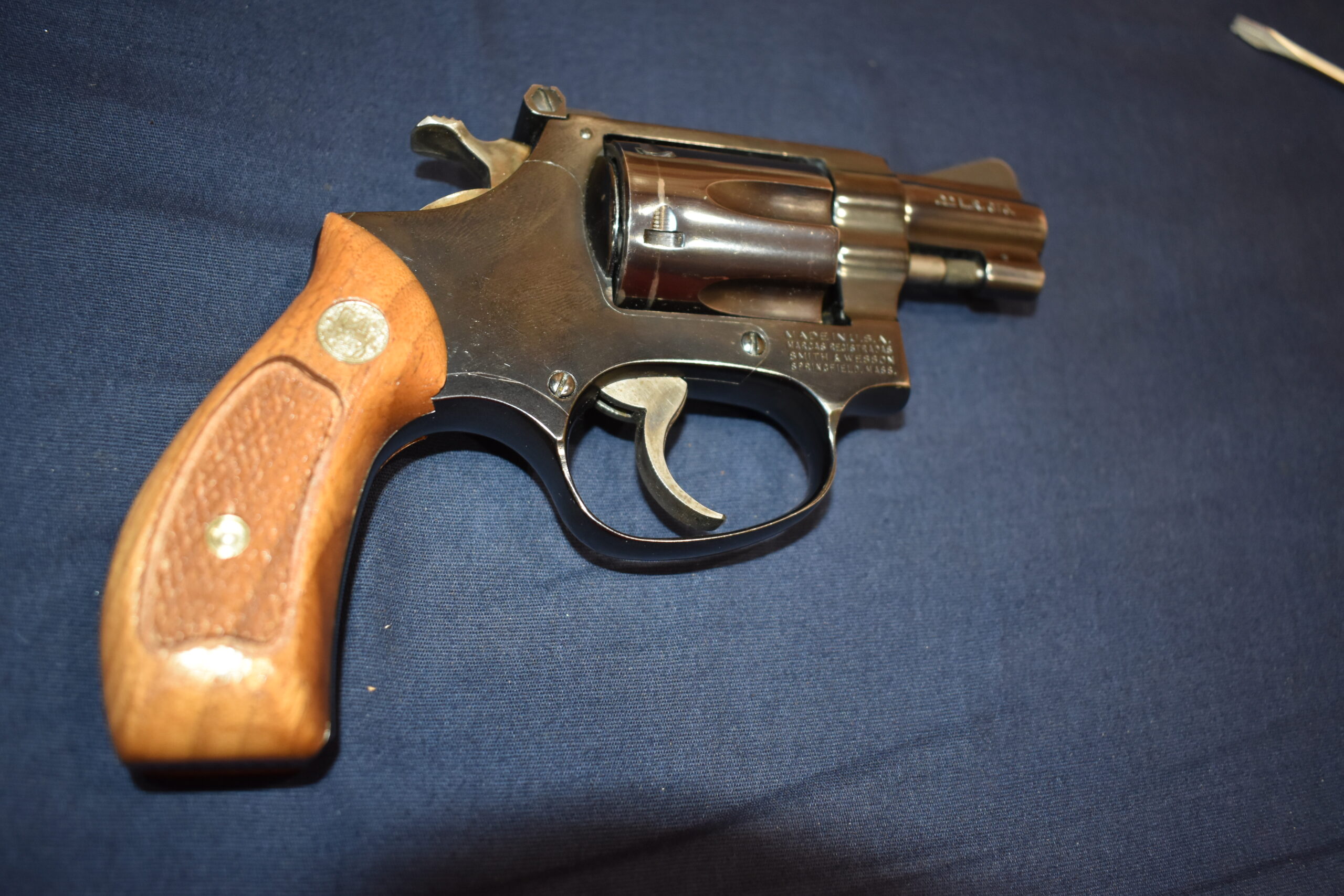 SMITH & WESSON J FRAME MAGNA GRIPS JRBM8 - Image 8