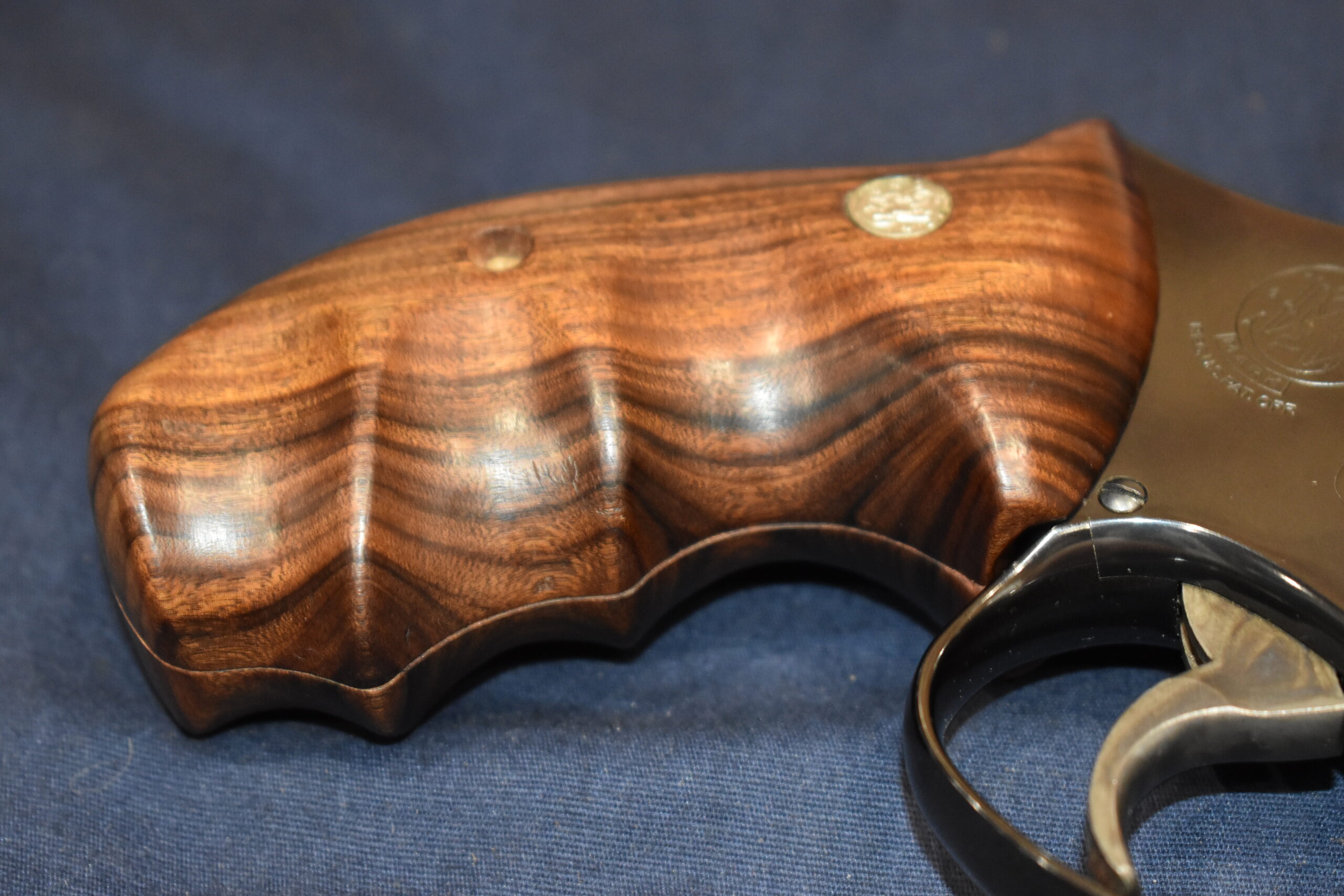 SMITH & WESSON N FRAME SQUARE BUTT COMBAT GRIPS SWNRBC10 - Image 10