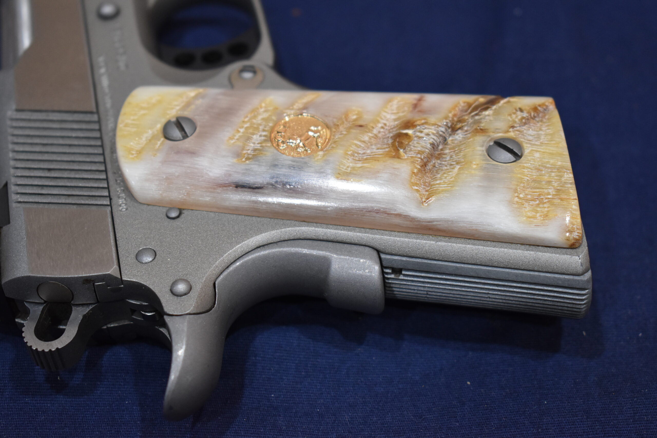 COLT 1911 OFFICER'S MODEL RAMS HORN GRIPS 1911OMRH1 - Image 7