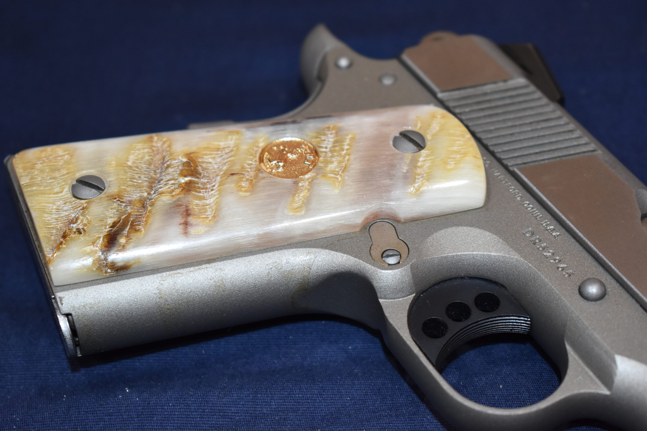 COLT 1911 OFFICER'S MODEL RAMS HORN GRIPS 1911OMRH1 - Image 10