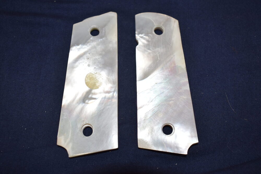 COLT 1911 OFFICER'S MODEL CARVED MOTHER OF PEARL GRIPS 1911OMMOP3 - Image 5